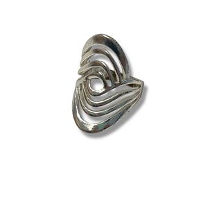 ❤️ Silver Tone Wavy Lines Abstract Design Ring